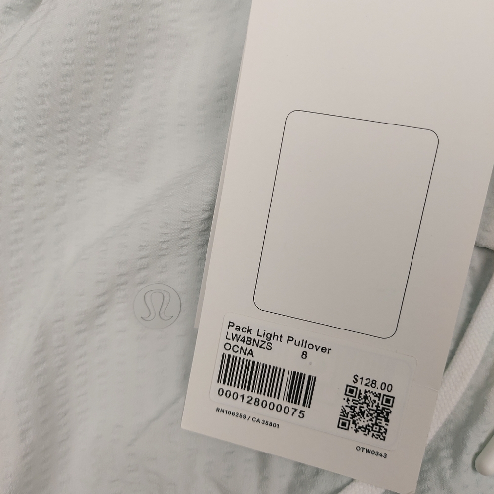 Lululemon Pack Light Pullover *Packable - Picture 5 of 7